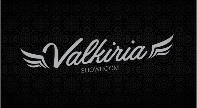 Diseño de logotipo Showroom indumentaria